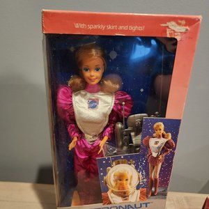 Vintage RARE 1985 Astronaut Barbie